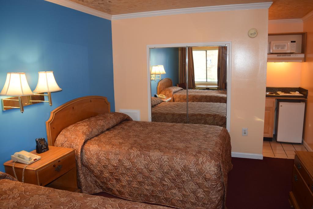 Fort Eustis Inn Ньюпорт-Ньюс Экстерьер фото