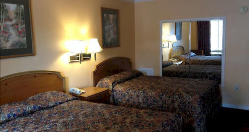 Fort Eustis Inn Ньюпорт-Ньюс Экстерьер фото